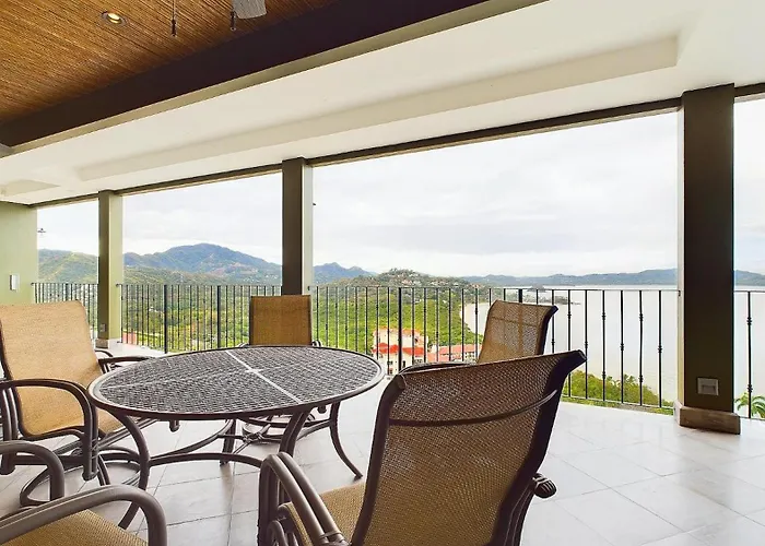 Apartment 360 Splendor 208a- Ocean View Condo, Breakfast Playa Flamingo