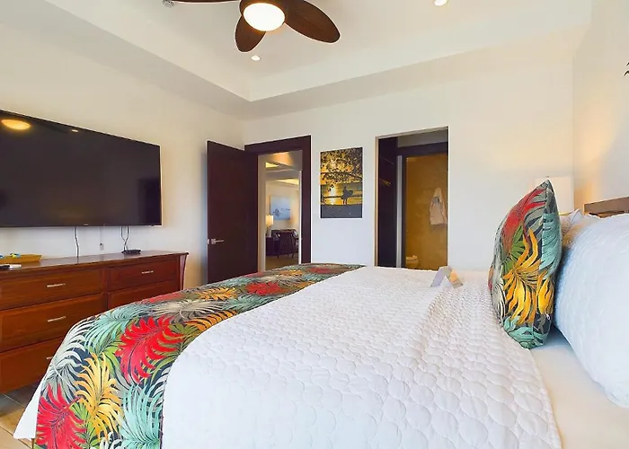 360 Splendor 208a- Ocean View Condo, Breakfast Apartment *