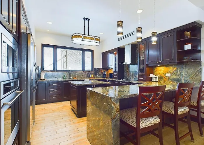 360 Splendor 208a- Ocean View Condo, Breakfast Apartment Playa Flamingo