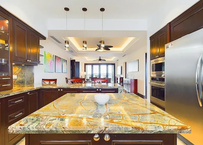 360 Splendor 208a- Ocean View Condo, Breakfast Apartment Playa Flamingo